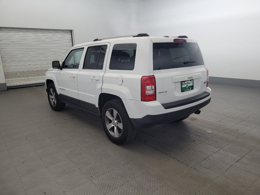 Used 2017 Jeep Patriot High Altitude AWD/4WD image 5