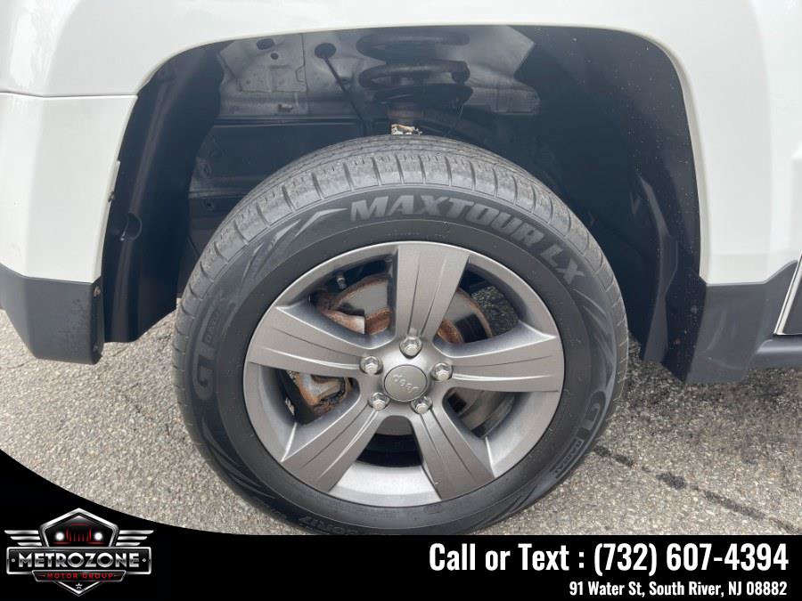 Used 2015 Jeep Patriot High Altitude AWD/4WD image 27
