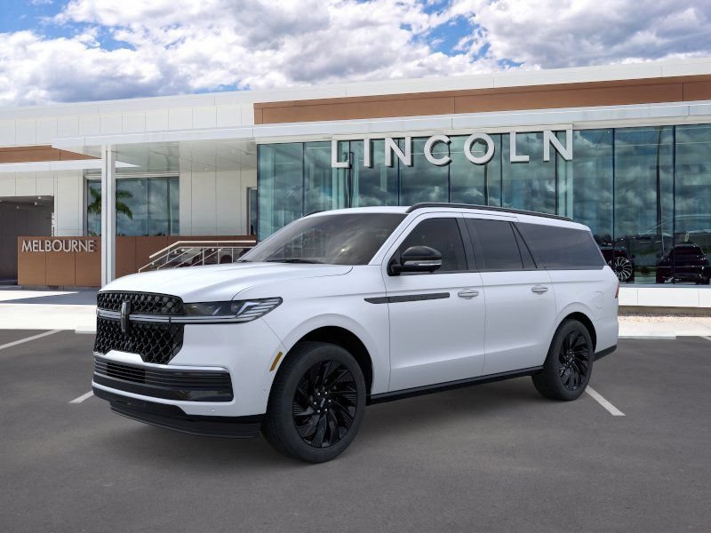 New 2026 Lincoln Navigator L Reserve w/ Jet Appearance Package AWD/4WD image 1