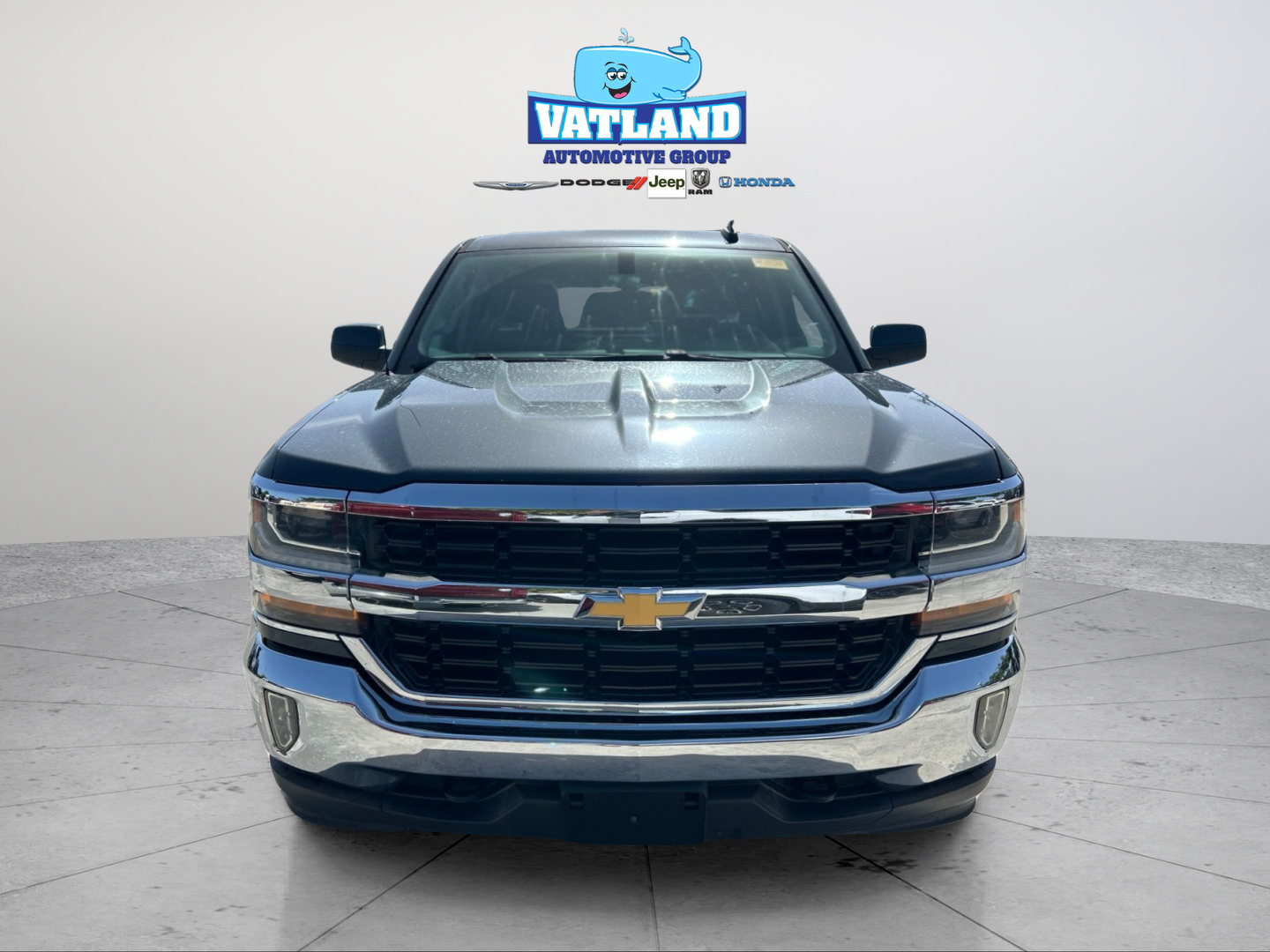 Used 2018 Chevrolet Silverado 1500 LT w/ All Star Edition AWD/4WD image 8