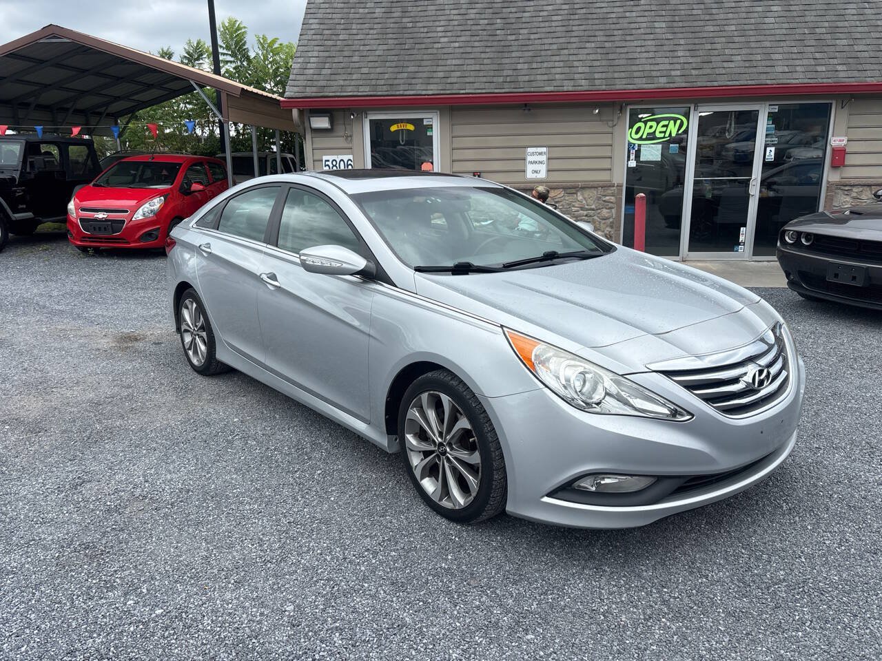Used 2014 Hyundai Sonata SE w/ Premium Package 03 FWD image 5