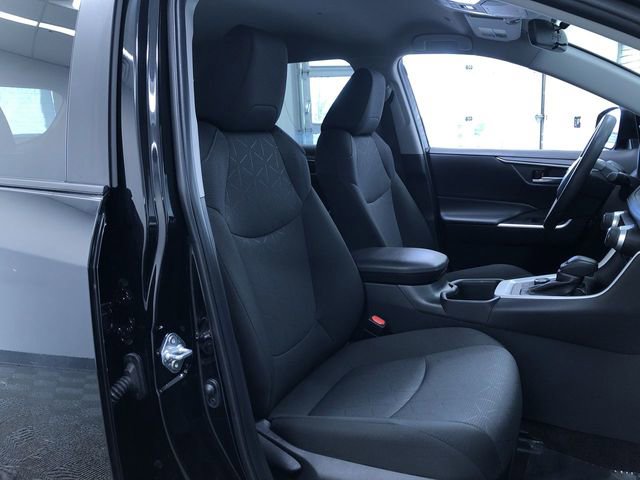 Certified 2025 Toyota RAV4 XLE image 22