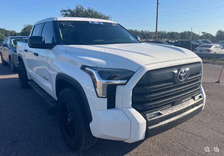 Used 2024 Toyota Tundra SR5 w/ SR5 Convenience Package RWD image 7