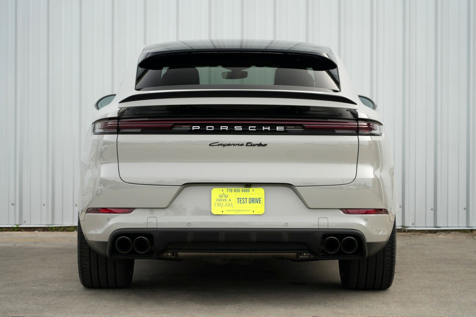 Used 2024 Porsche Cayenne Turbo image 11