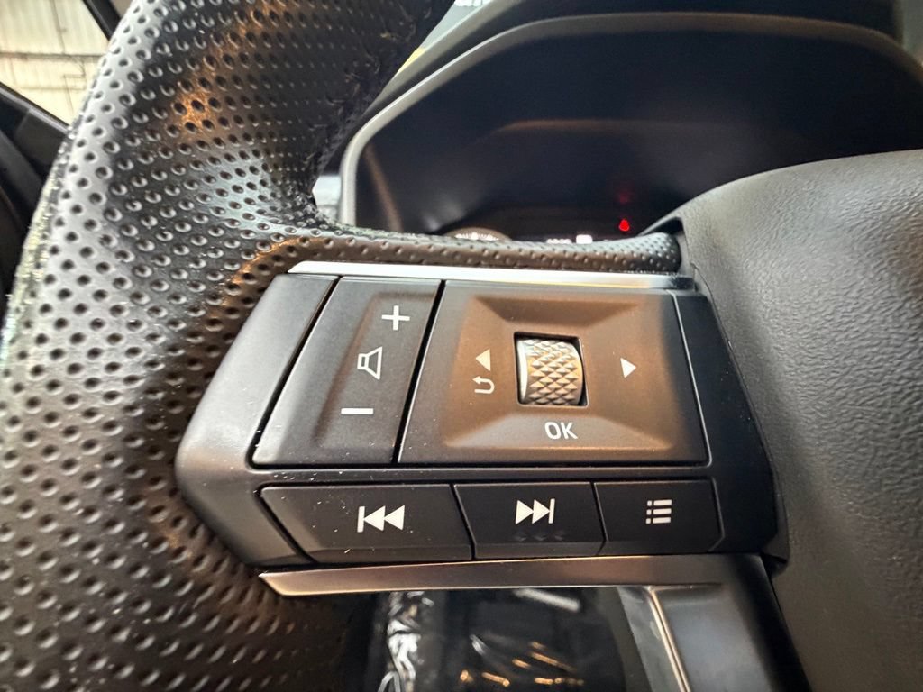 Used 2023 Mitsubishi Outlander SE Black Edition AWD/4WD image 24