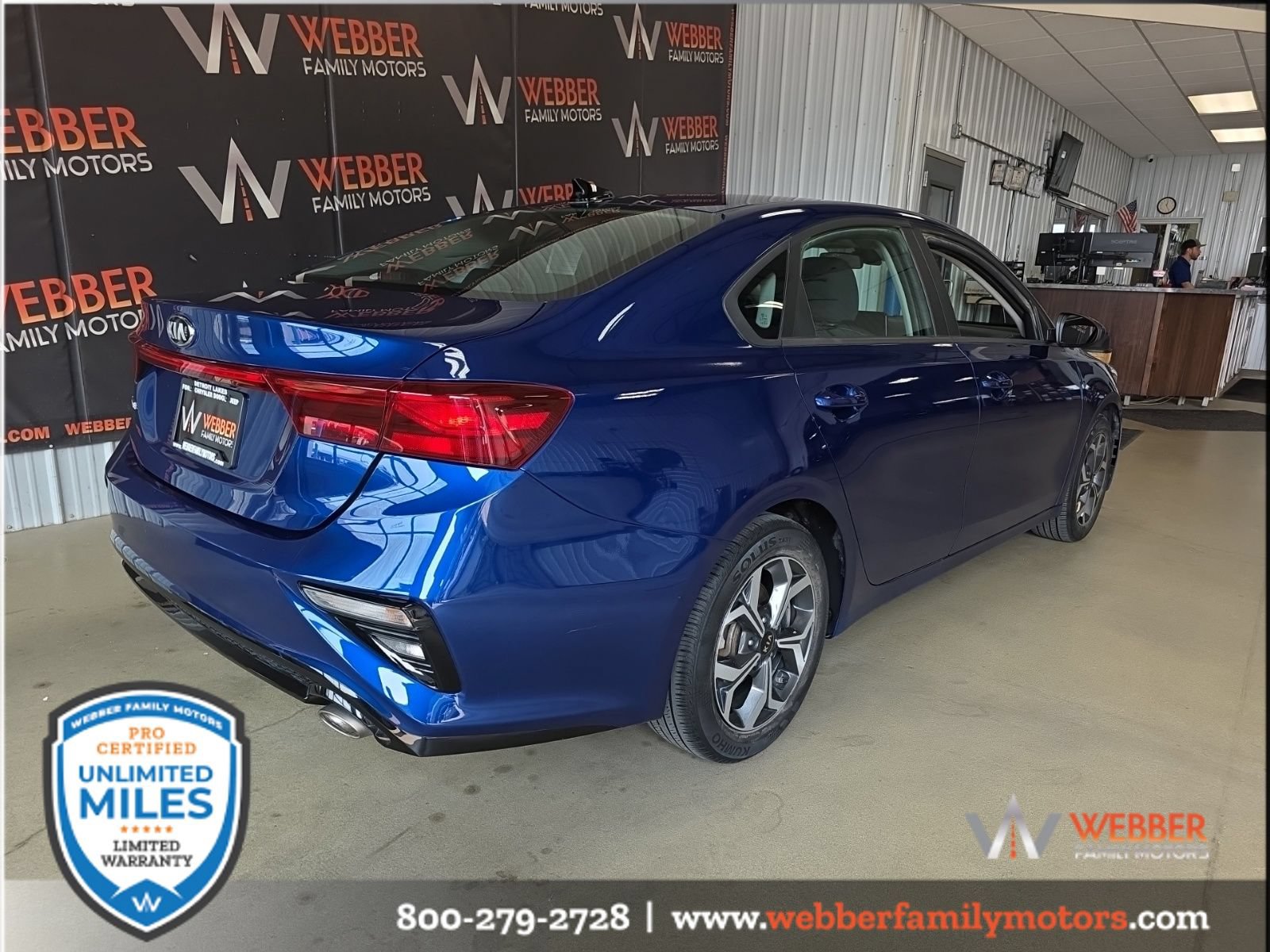 Used 2021 Kia Forte LXS FWD image 4