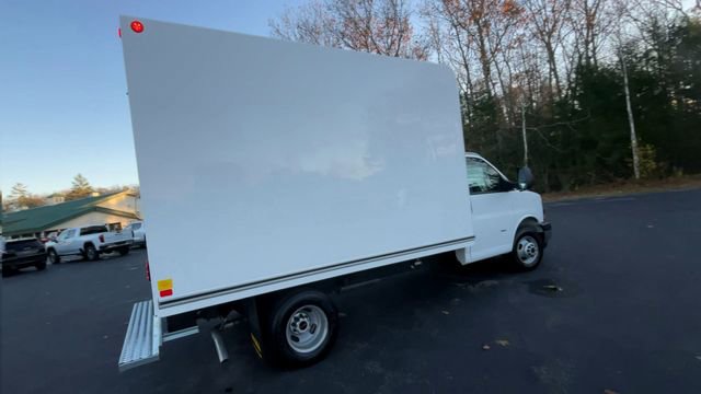 New 2025 GMC Savana 3500 w/ Power Convenience Package image 9