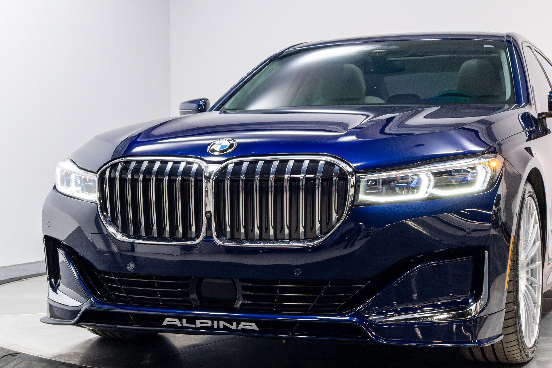 Used 2020 BMW ALPINA B7 xDrive w/ Interior Design Package image 83