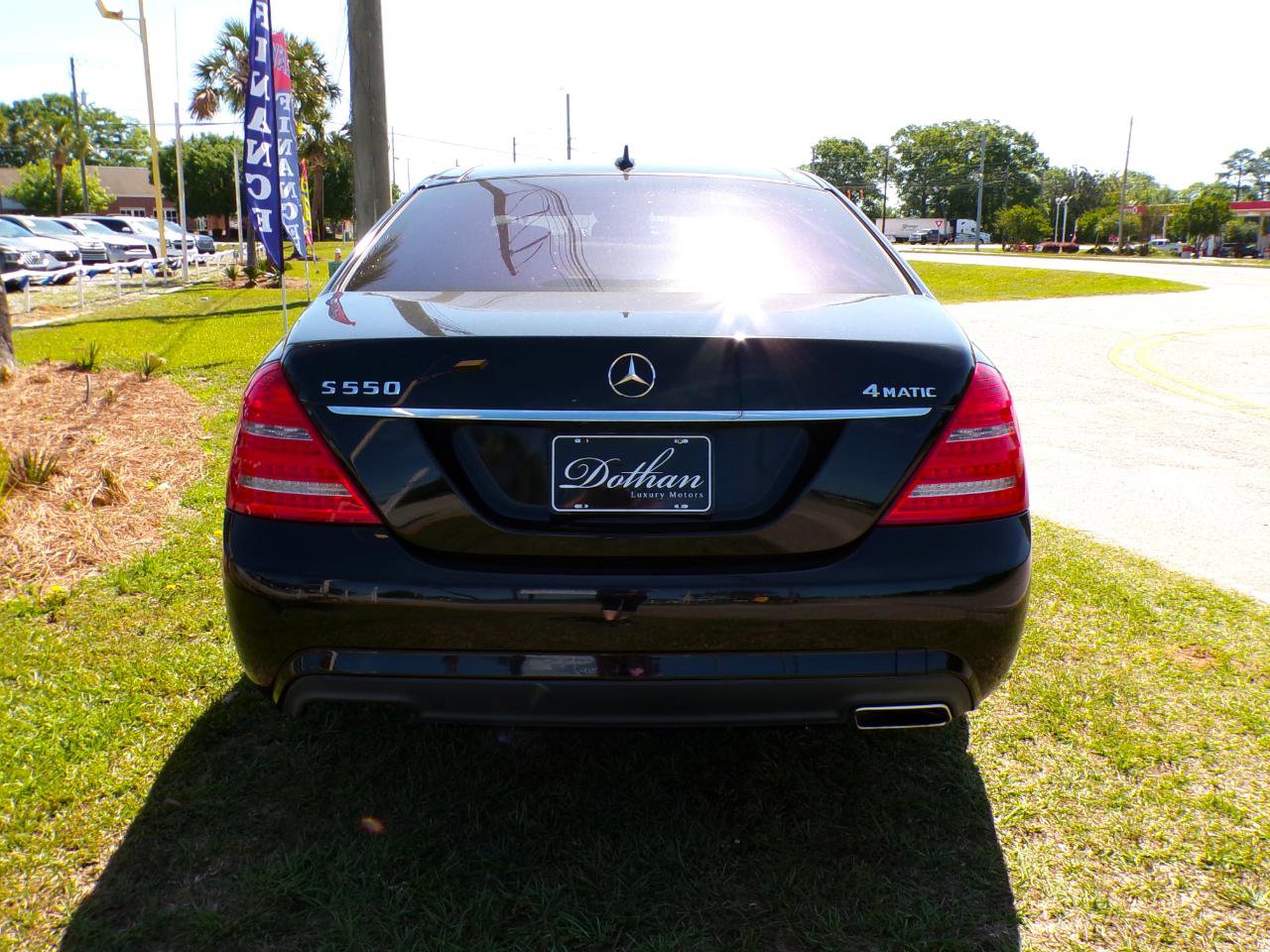 Used 2013 Mercedes-Benz S 550 4MATIC image 6