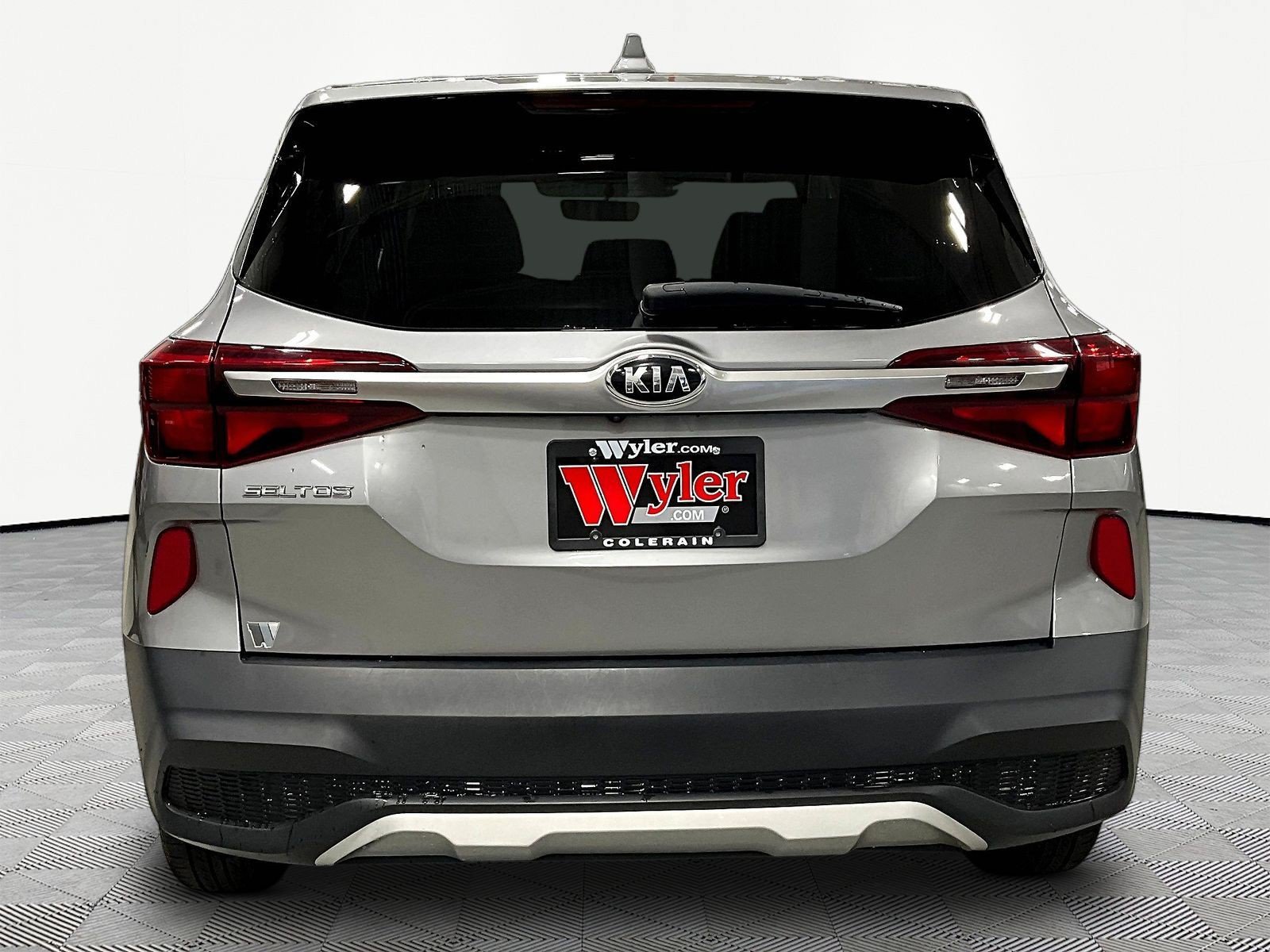 Used 2021 Kia Seltos LX AWD/4WD image 5