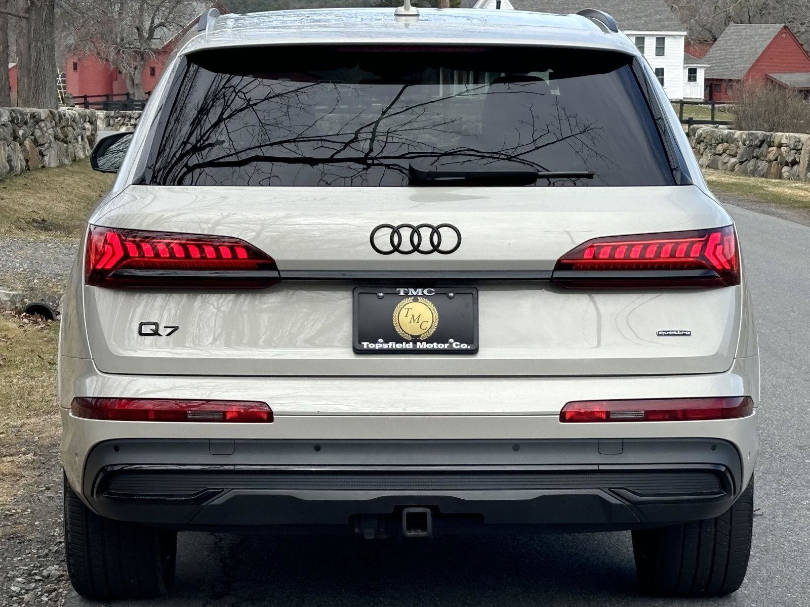 Used 2023 Audi Q7 3.0T Premium Plus w/ Premium Plus Package AWD/4WD image 19