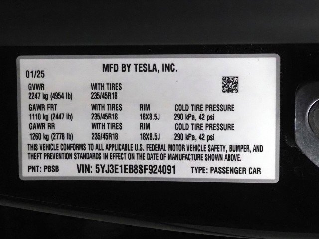 Used 2025 Tesla Model 3 AWD/4WD image 66