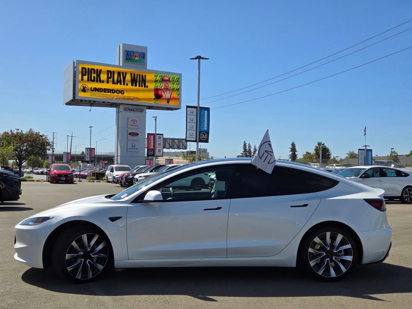 Used 2025 Tesla Model 3 Long Range RWD image 4