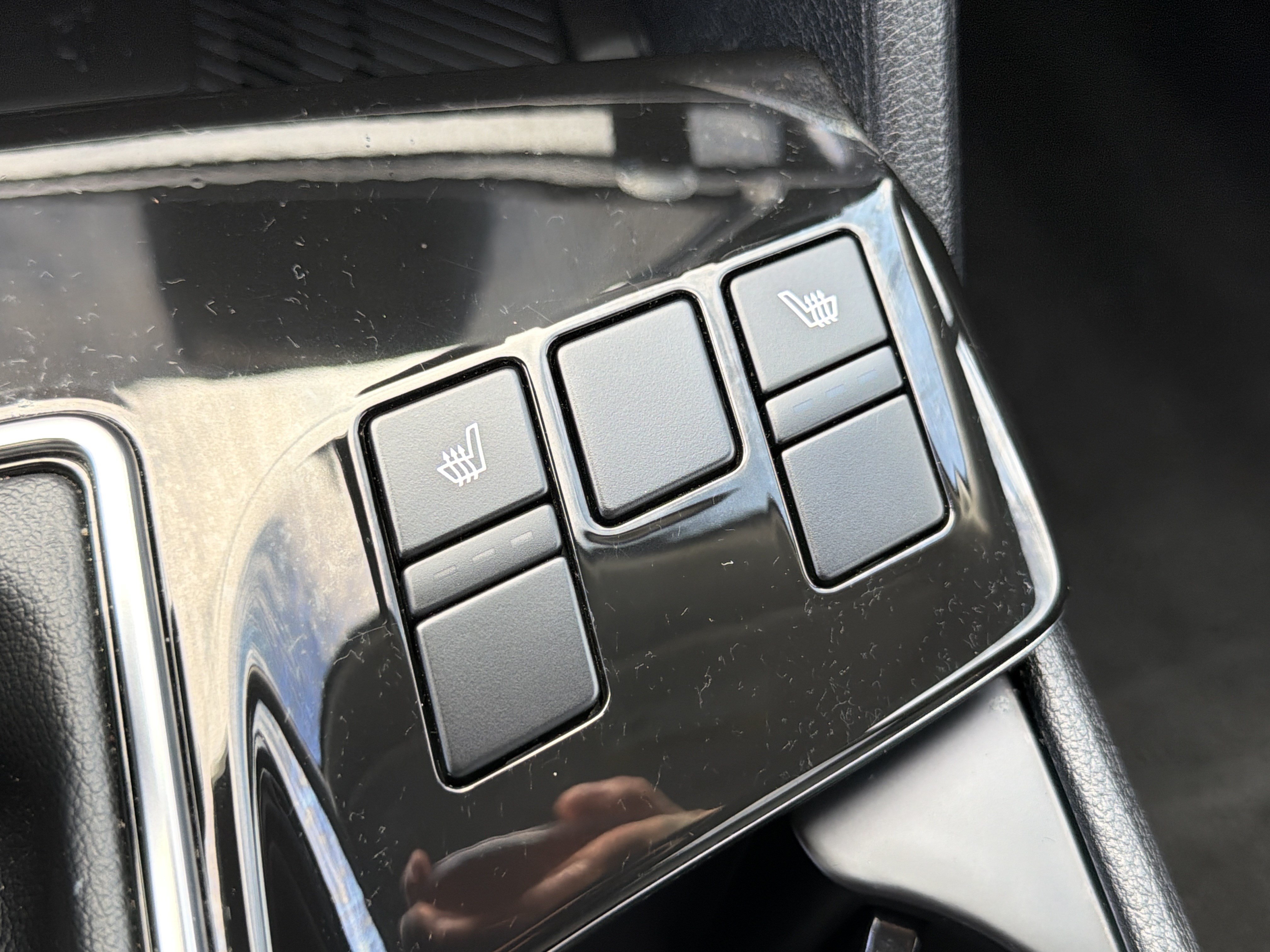 Used 2023 Kia Sportage EX FWD image 24