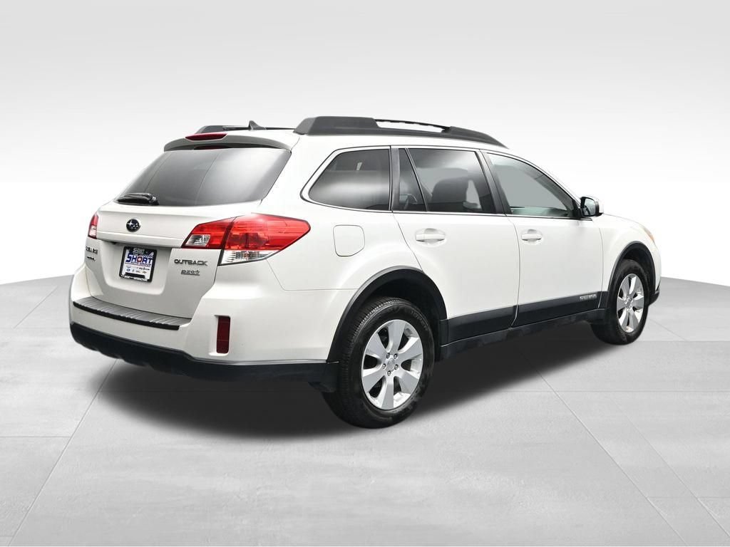 Used 2011 Subaru Outback 2.5i Limited AWD/4WD image 5