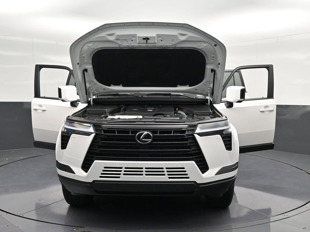 Used 2024 Lexus GX 550 w/ Cold Area Package AWD/4WD image 42