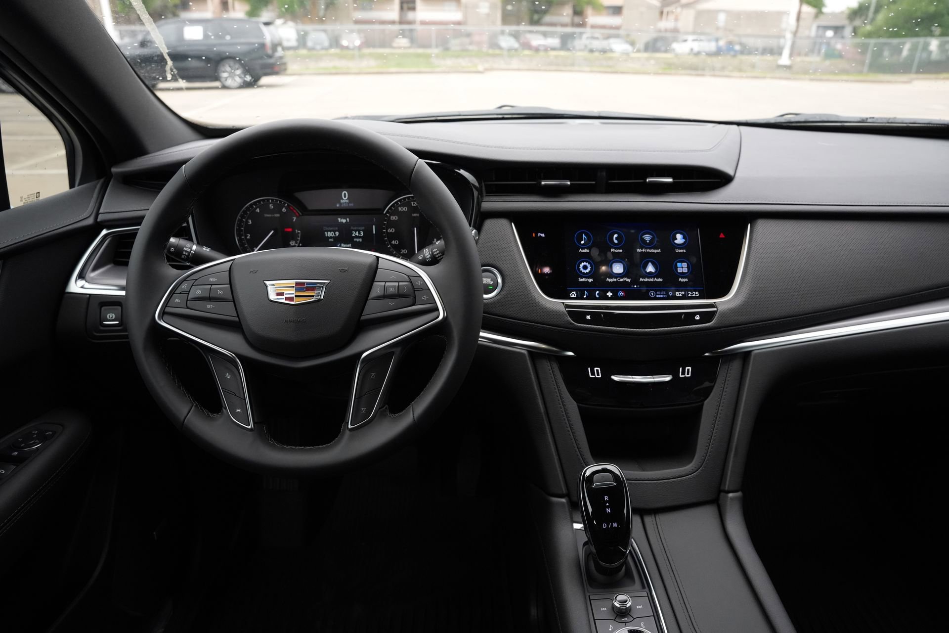 New 2026 Cadillac XT5 Luxury w/ LPO, Floor Liner Package image 9