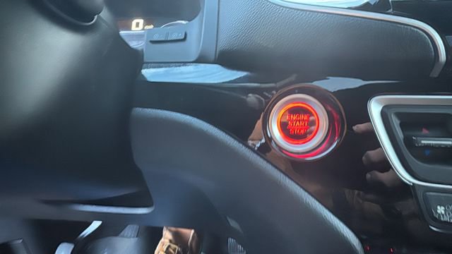 Used 2021 Honda Ridgeline Black Edition image 14