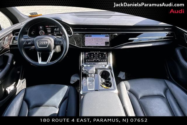 Used 2023 Audi Q7 2.0T Premium Plus w/ Premium Plus Package AWD/4WD image 13