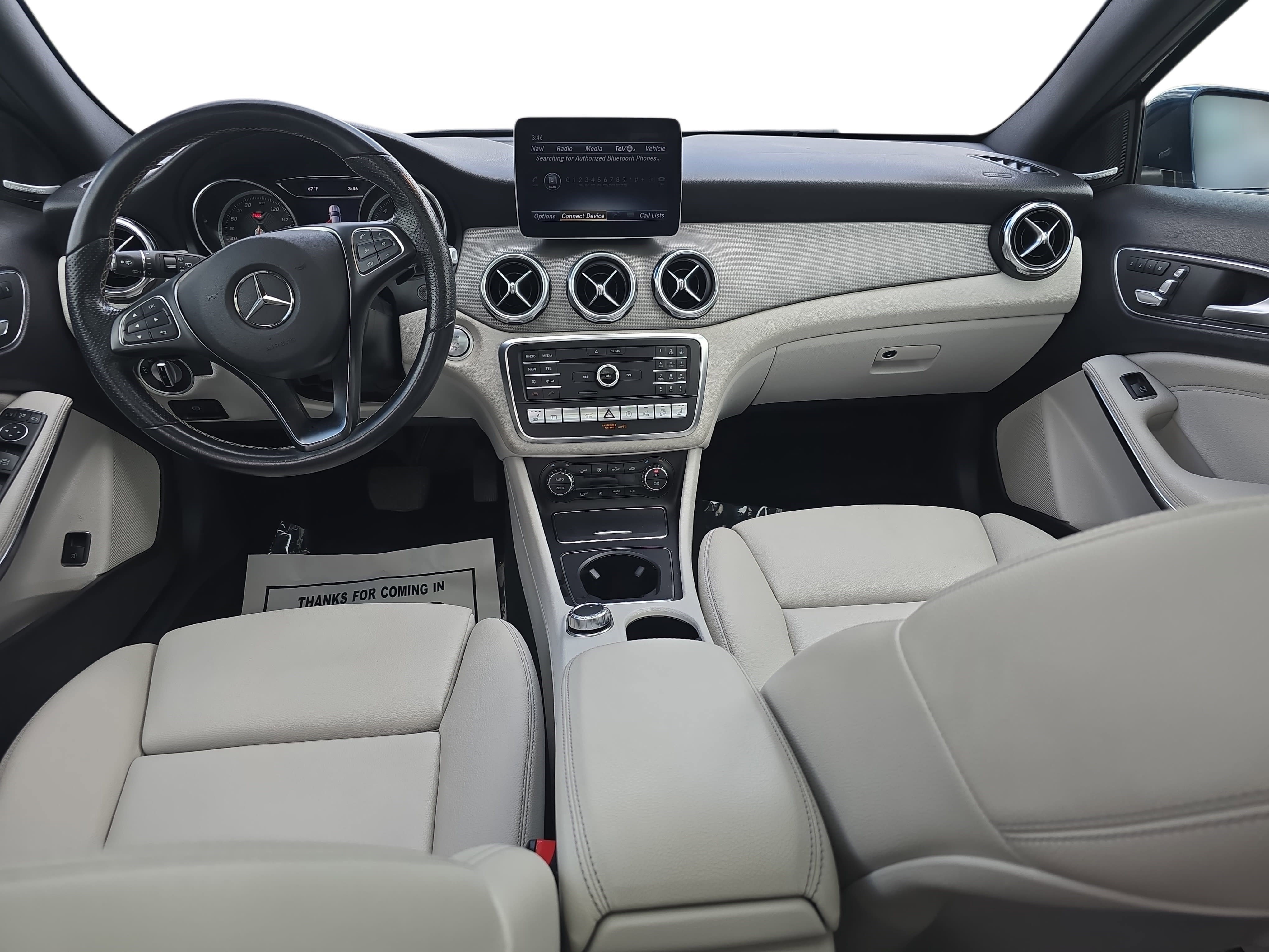 Used 2020 Mercedes-Benz GLA 250 4MATIC w/ Premium Package image 9