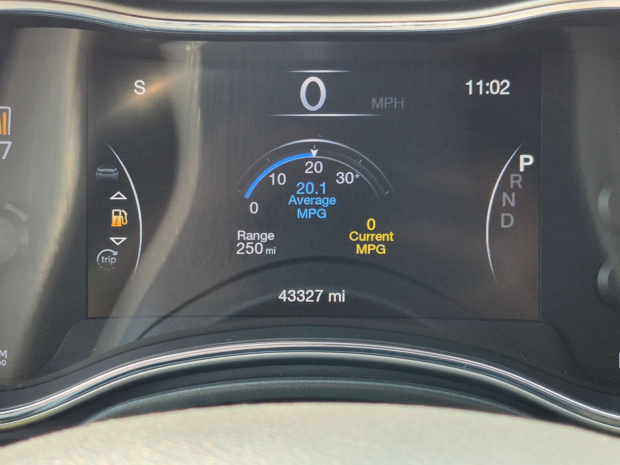 Used 2020 Jeep Grand Cherokee Altitude AWD/4WD image 24