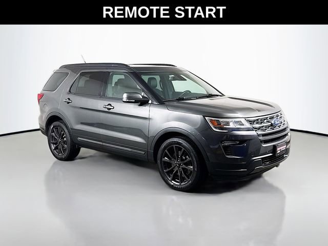 Used 2019 Ford Explorer XLT w/ XLT Sport Appearance Package AWD/4WD image 2