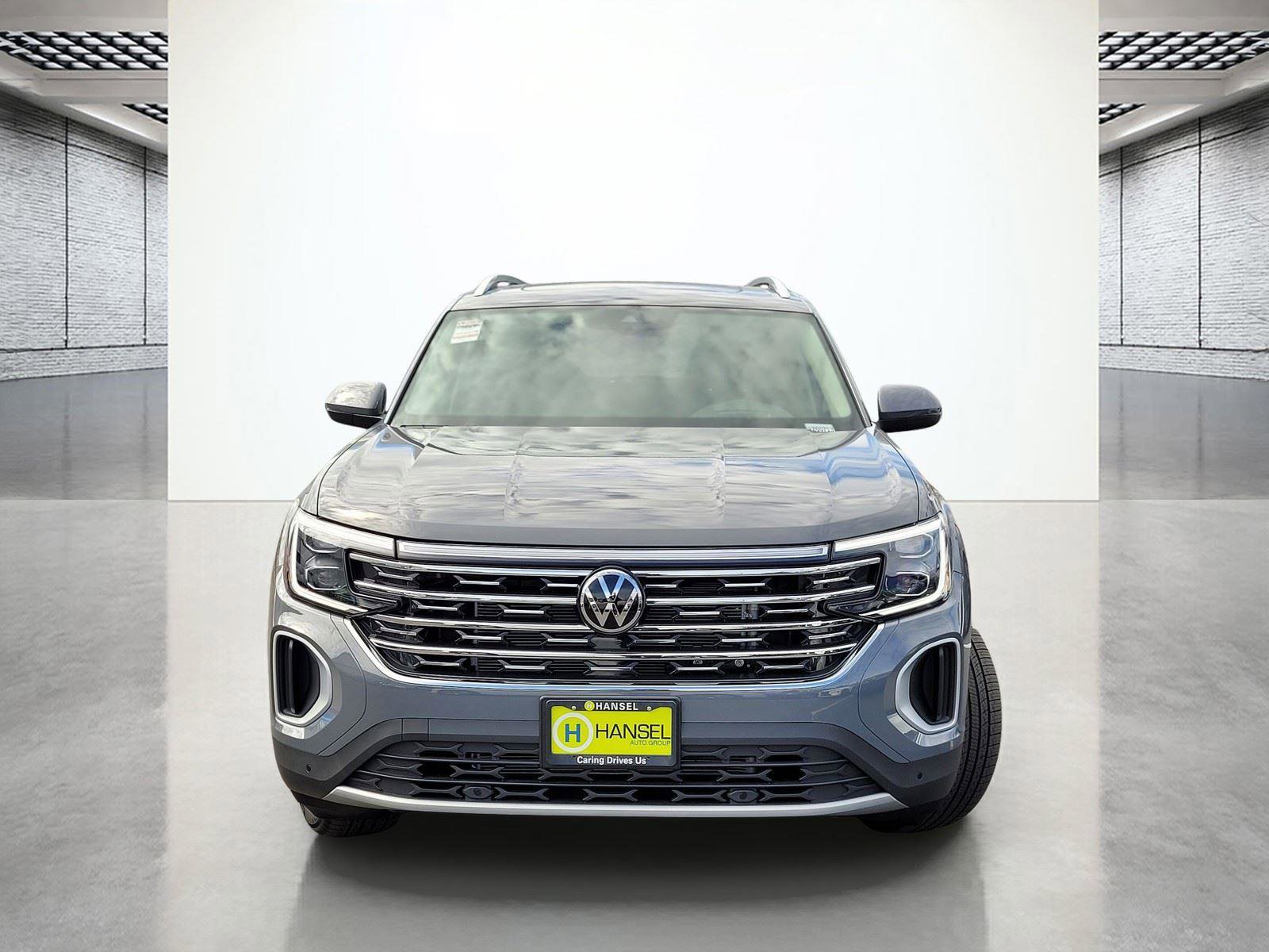 New 2026 Volkswagen Atlas SEL image 3