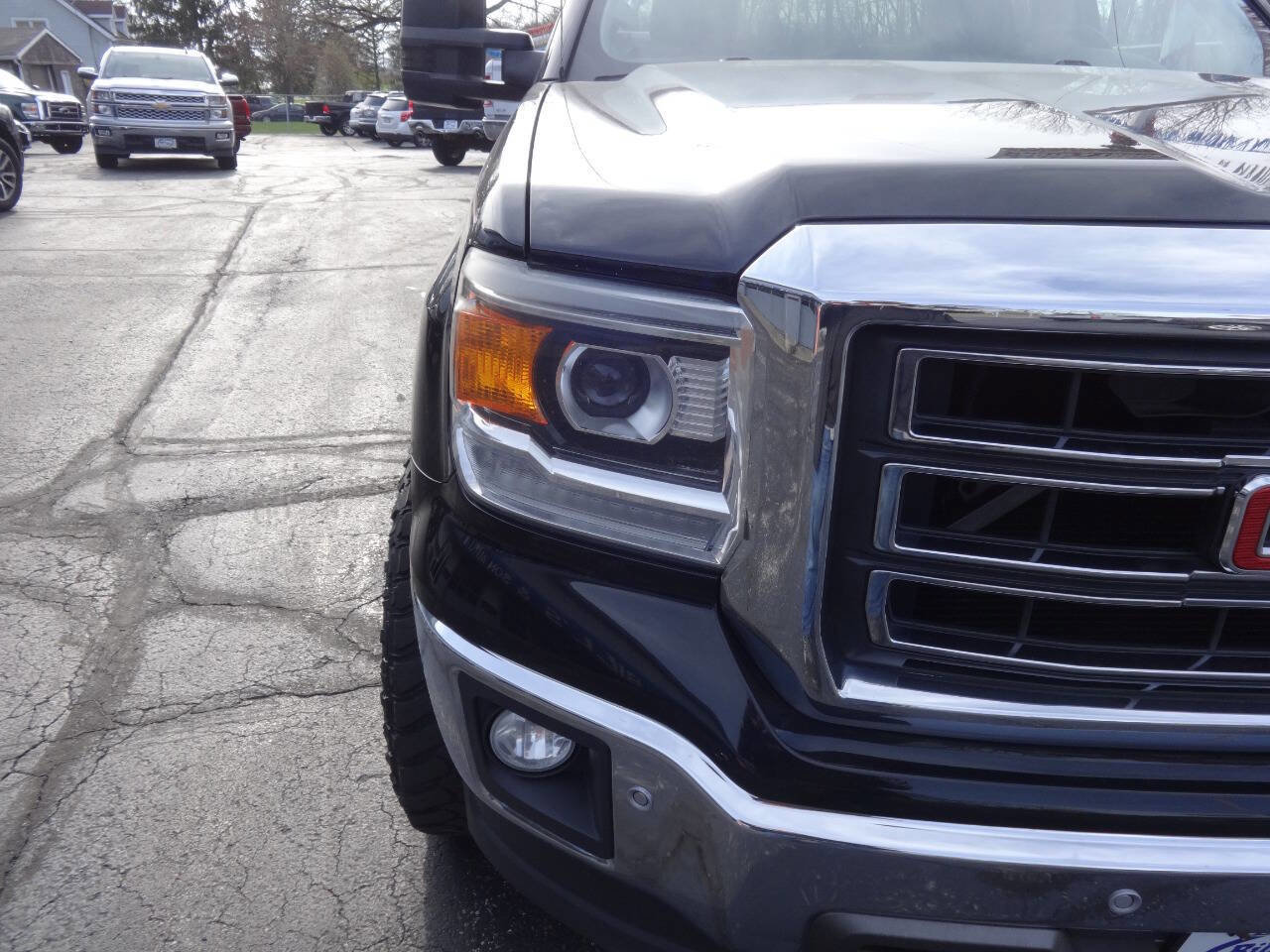 Used 2014 GMC Sierra 1500 SLT w/ SLT Crew Cab Value Package image 3