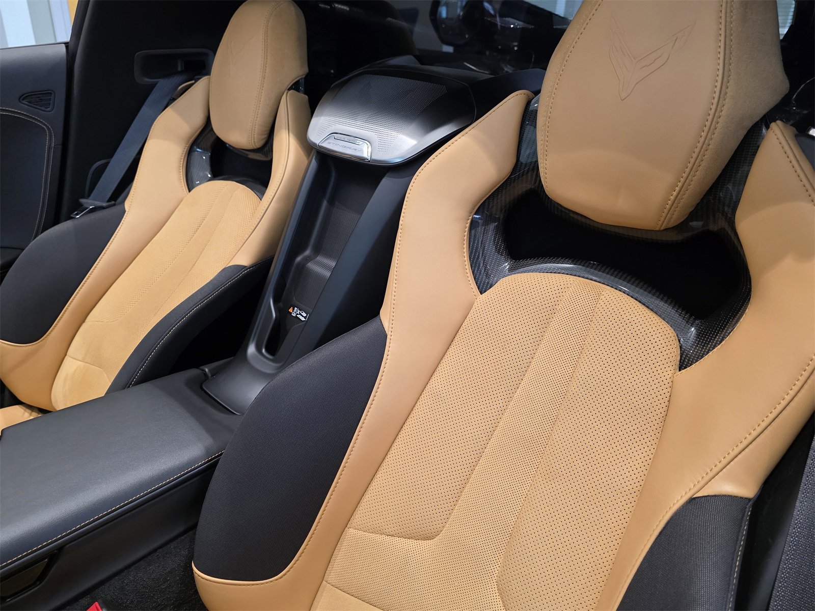 Used 2020 Chevrolet Corvette Stingray Preferred Cpe w/ 2LT Preferred Equipment Group image 13