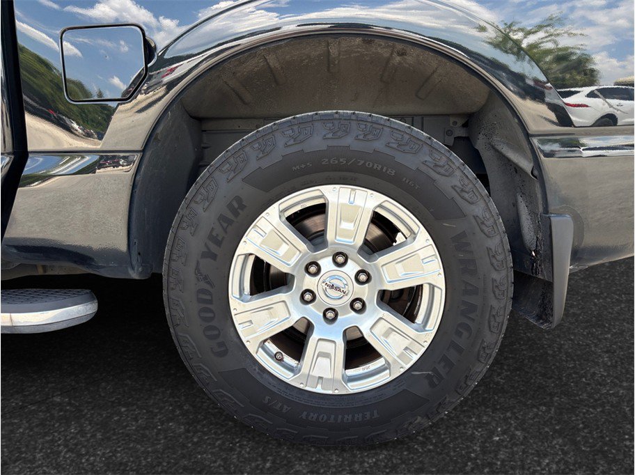 Used 2019 Nissan Titan SV RWD image 13