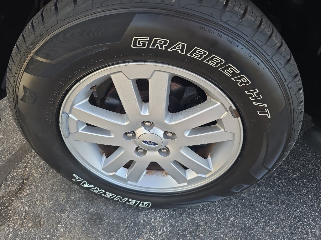Used 2009 Ford Explorer Sport Trac XLT AWD/4WD image 21