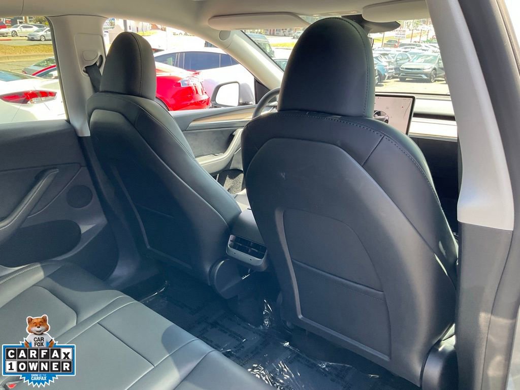 Used 2025 Tesla Model Y Long Range AWD/4WD image 58