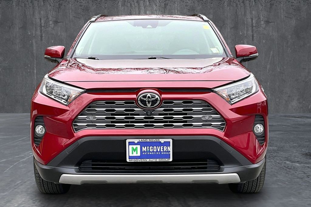 Used 2019 Toyota RAV4 Limited w/ Advanced Technology Package AWD/4WD image 2