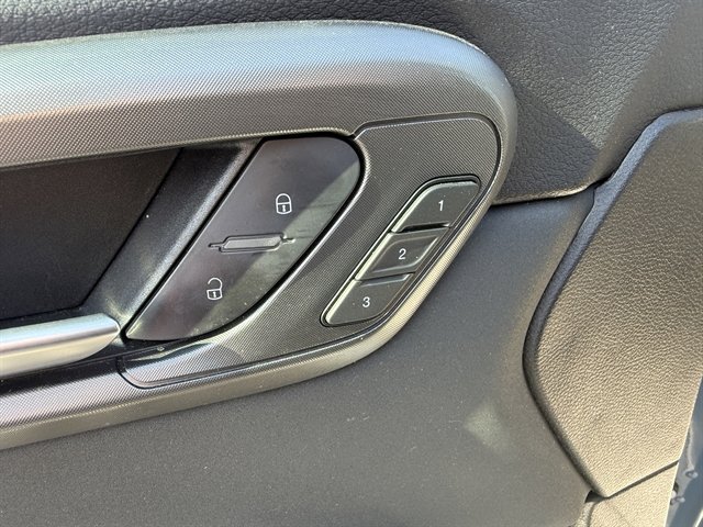 Used 2024 Dodge Hornet R/T w/ R/T Blacktop Package image 8