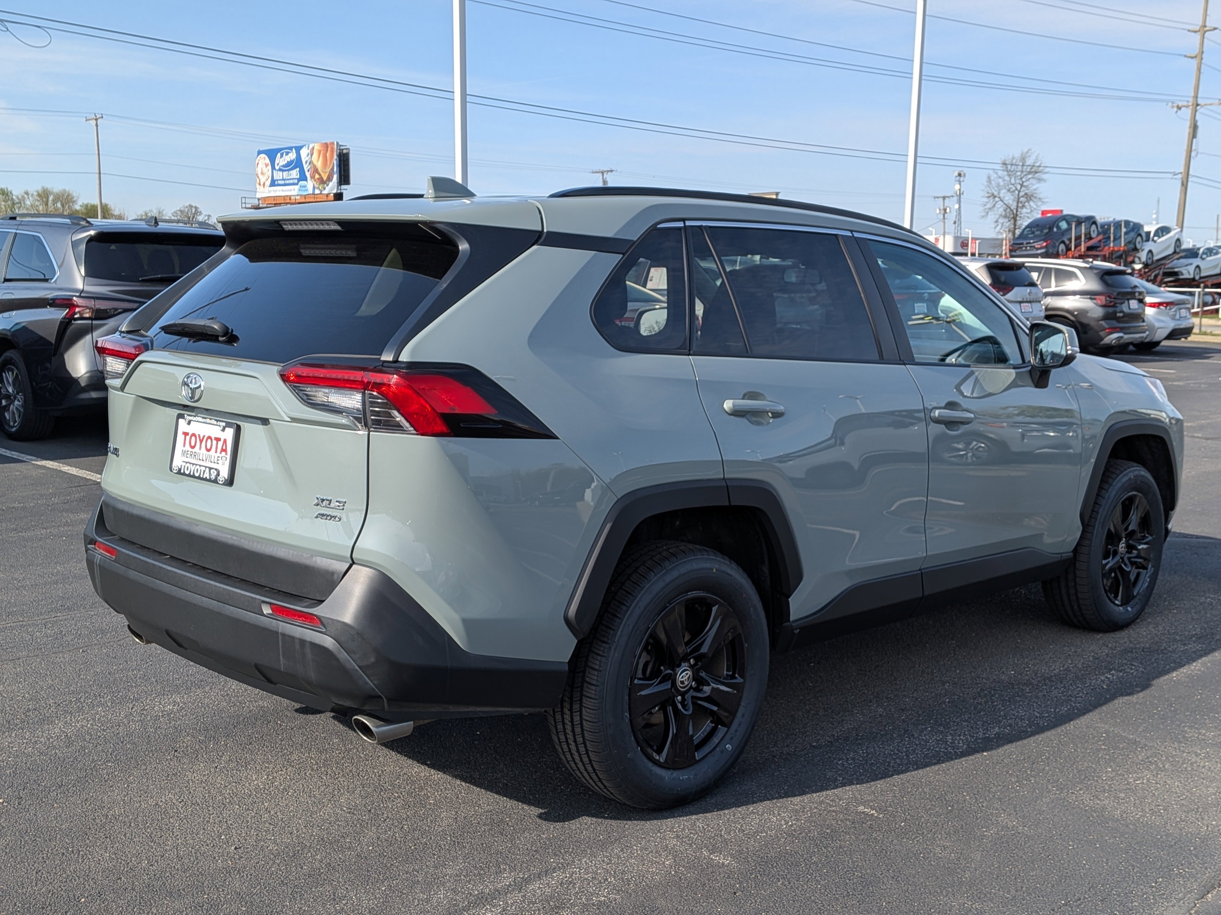 Certified 2022 Toyota RAV4 XLE AWD/4WD image 8