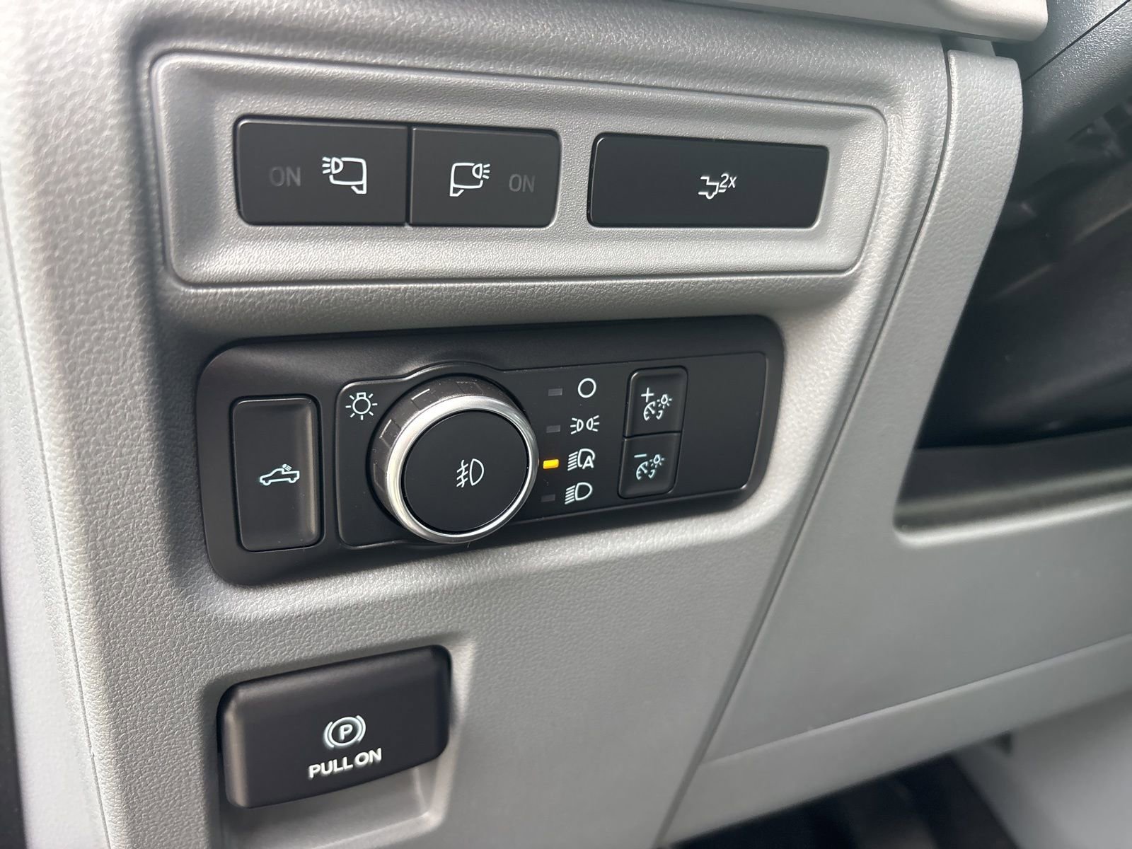 Certified 2022 Ford F150 XLT w/ Equipment Group 302A High image 18