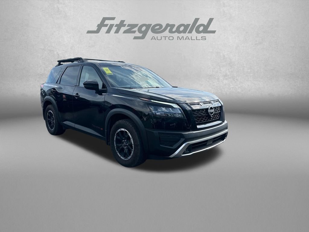 Used 2025 Nissan Pathfinder Rock Creek image 1
