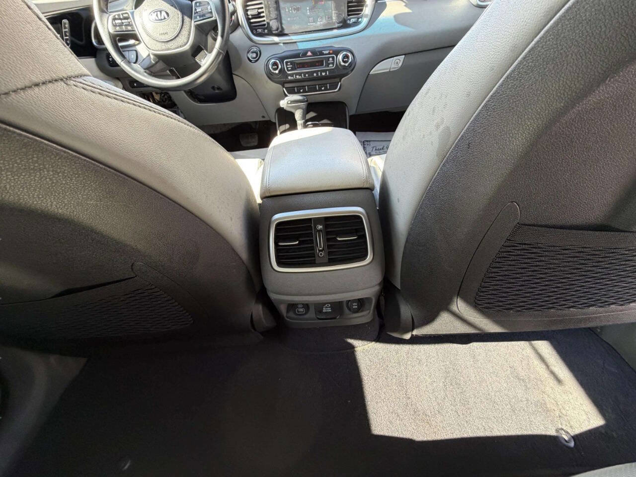 Used 2019 Kia Sorento SX image 25