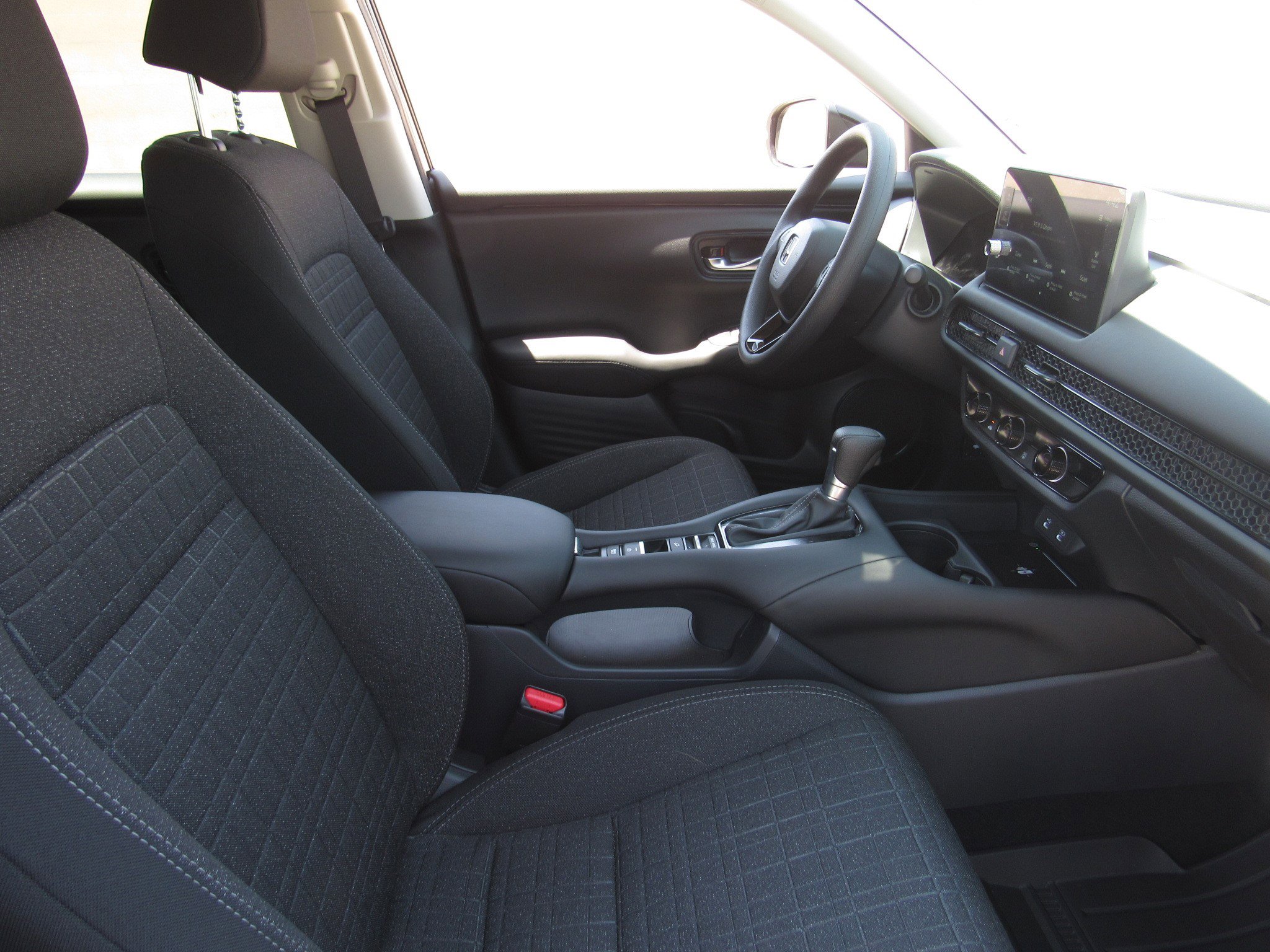 New 2026 Honda HR-V LX image 5