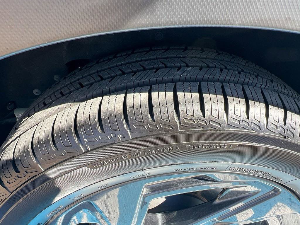 Used 2024 Subaru Crosstrek 2.5i Sport w/ Crosstrek Mirror Package image 8