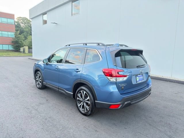 Used 2023 Subaru Forester Limited AWD/4WD image 9