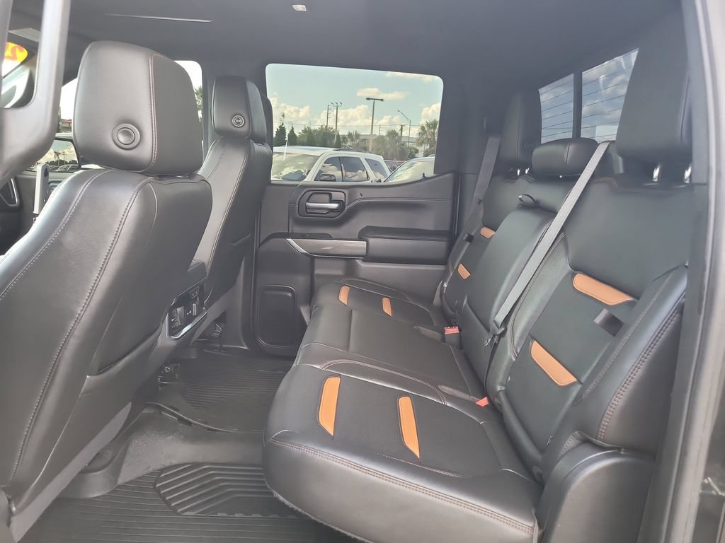Used 2020 GMC Sierra 1500 AT4 w/ AT4 Premium Package AWD/4WD image 13