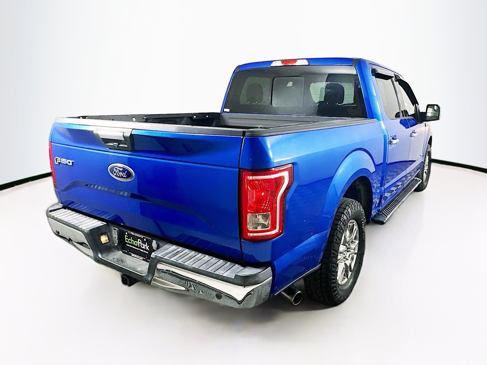 Used 2015 Ford F150 XLT w/ Equipment Group 302A Luxury image 9