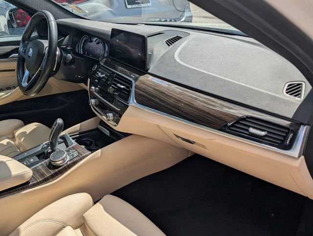 Used 2019 BMW 530i xDrive w/ Convenience Package AWD/4WD image 20