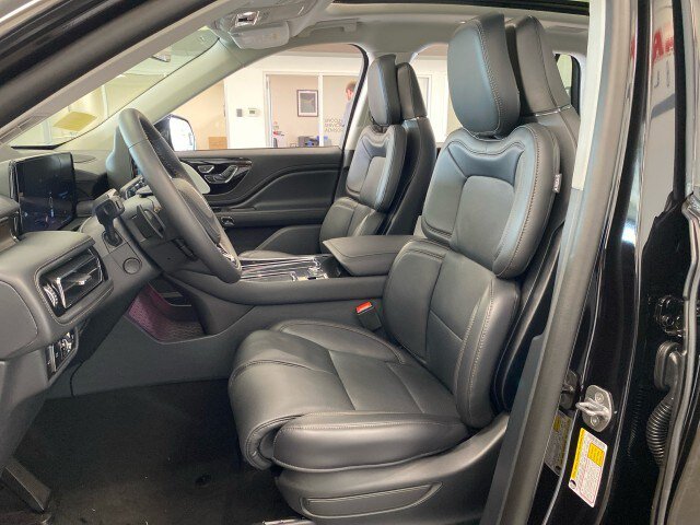 New 2026 Lincoln Aviator Reserve AWD/4WD image 17