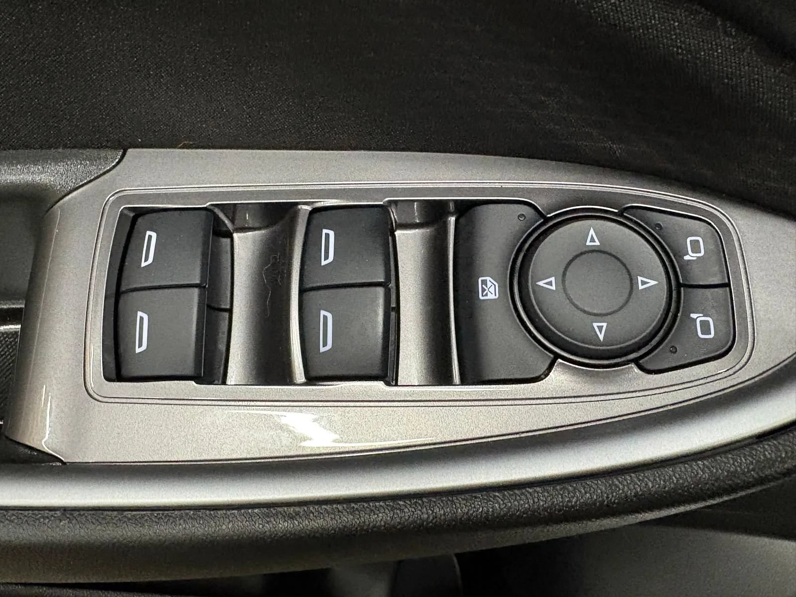 Used 2023 Chevrolet Malibu RS FWD image 28