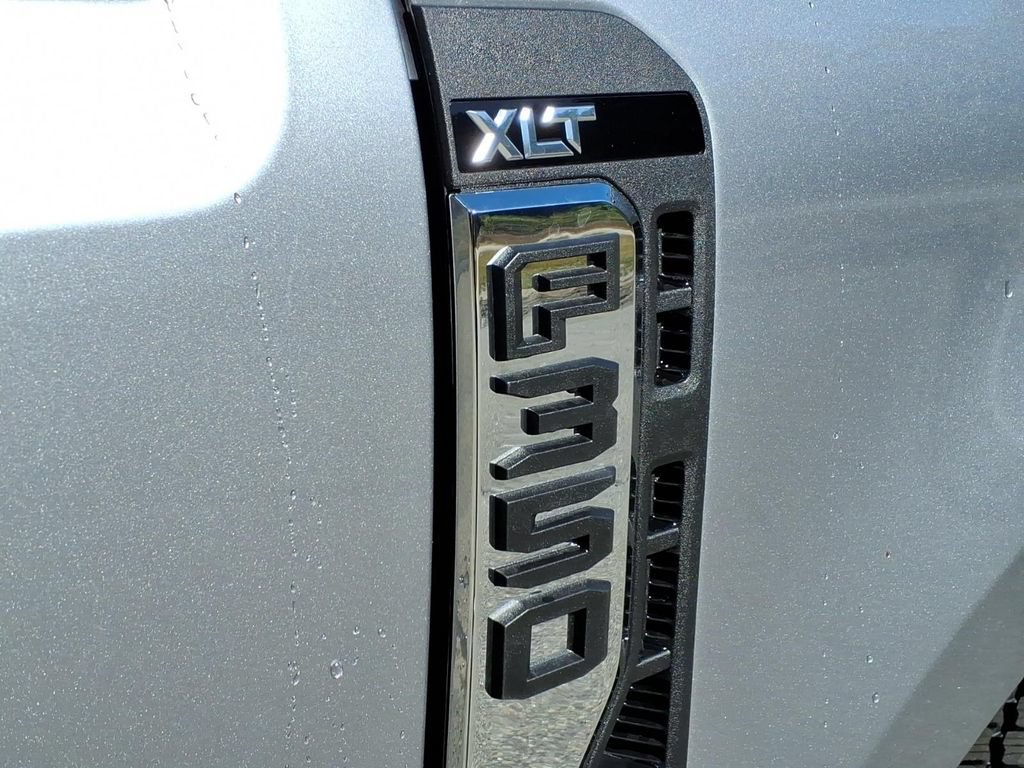 New 2027 Ford F350 XLT w/ 360-Degree Camera Package AWD/4WD image 13