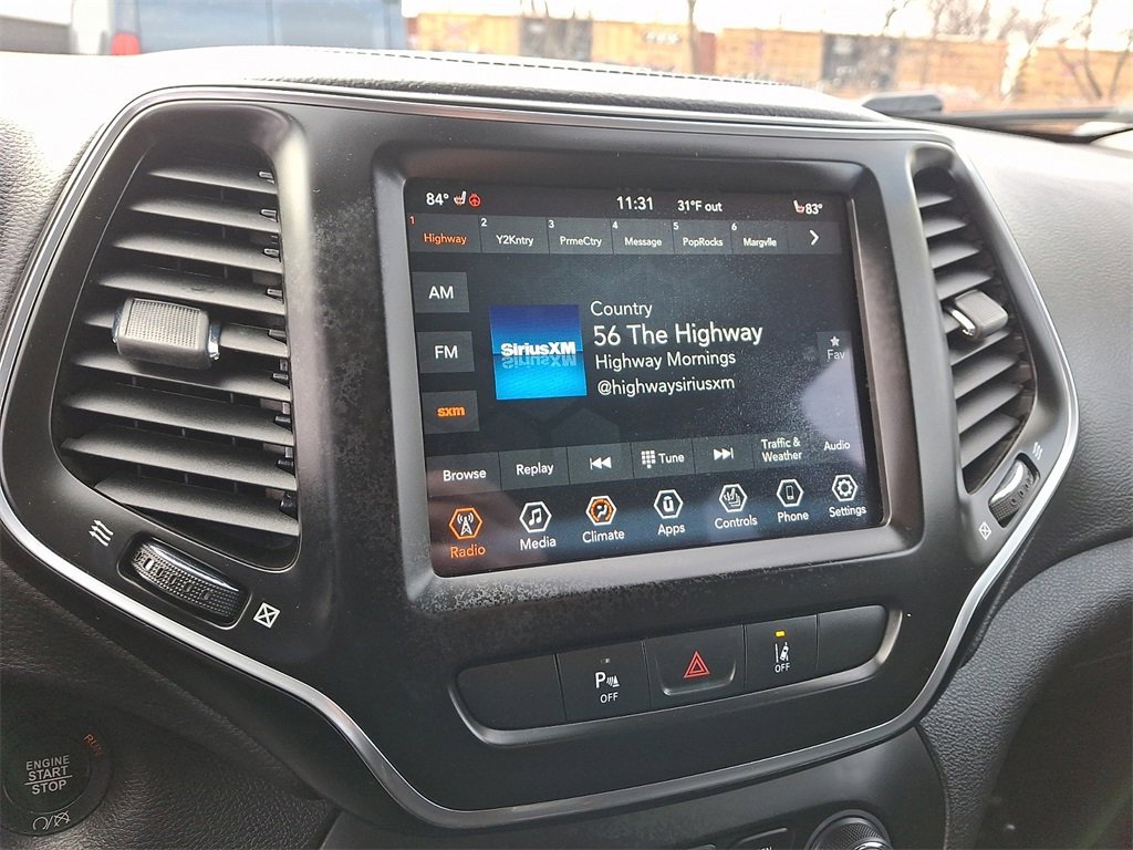 Used 2021 Jeep Cherokee Latitude Lux w/ Comfort/Convenience Group image 18