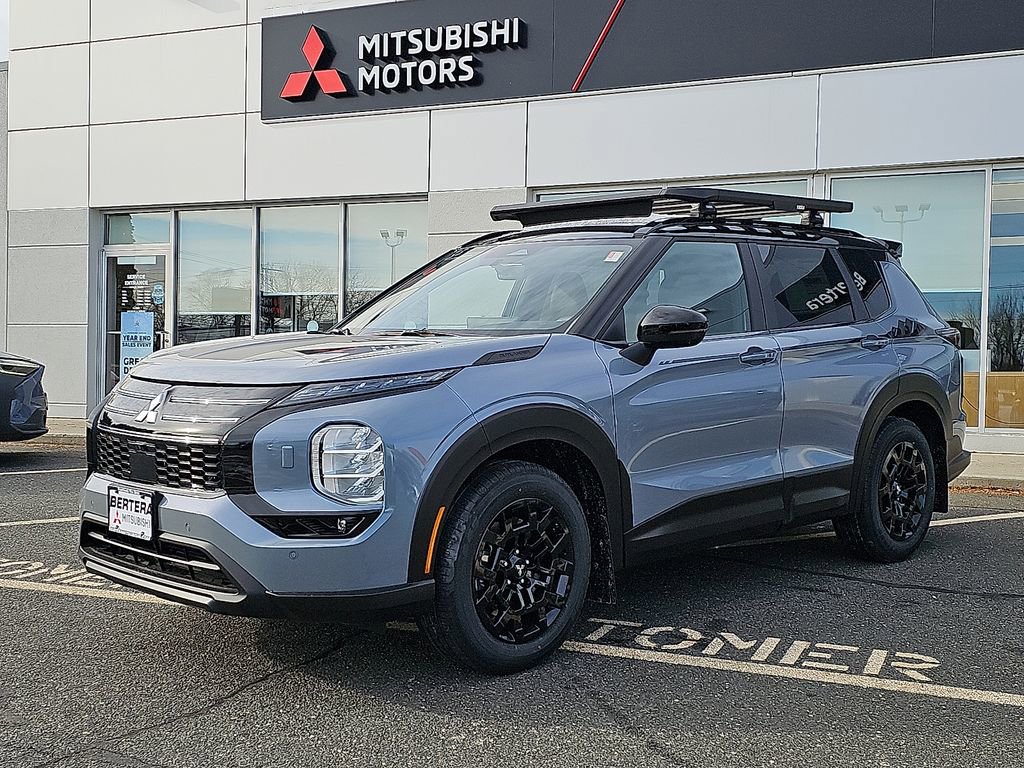 New 2026 Mitsubishi Outlander Trail Edition image 2