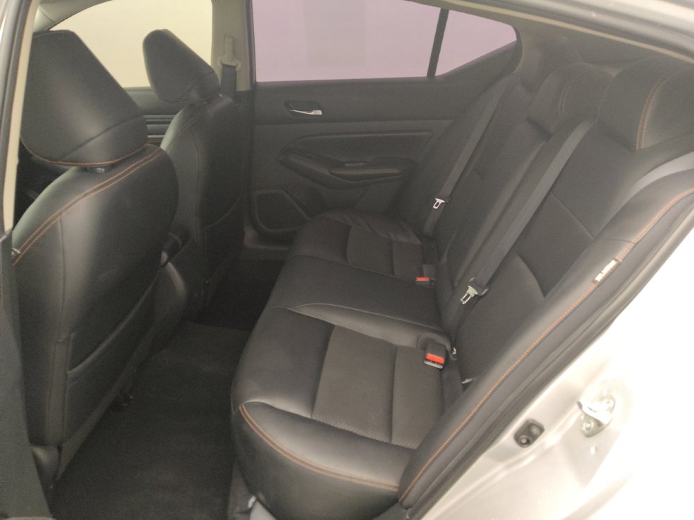 Used 2020 Nissan Altima 2.5 SR FWD image 18